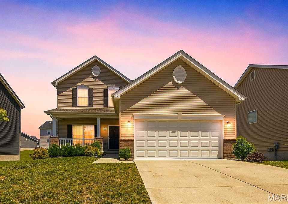 1st image of 219 Burrograss Dr