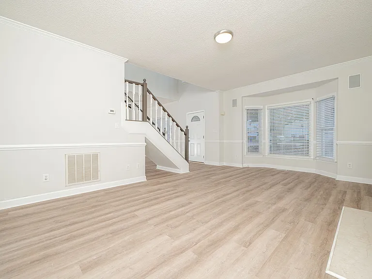 2532 Birchford Ct — Photo 8