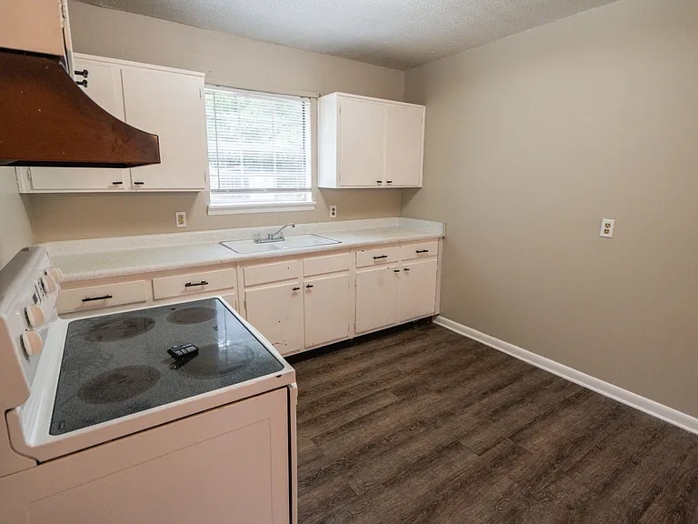3516 Toucan Dr — Photo 13