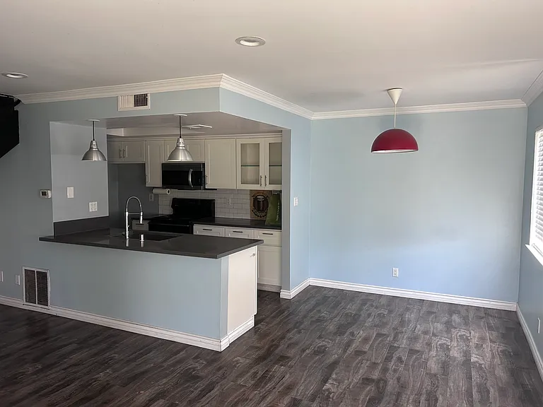 1260 N Avenida Conejo #2 — Photo 20