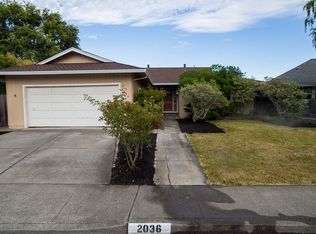 2036 Harrison St, Petaluma, CA 94954