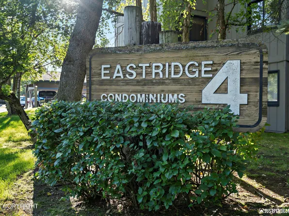 1641 Eastridge Dr APT 102, Anchorage, AK 99501