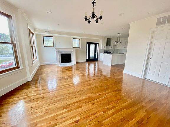 5th image of 74 Union St #3