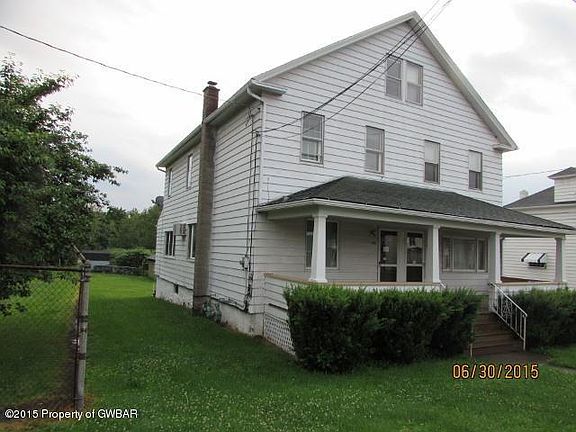 2nd image of 516 Chestnut St