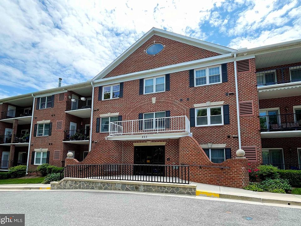 1st image of 803 Coxswain Way Unit 109