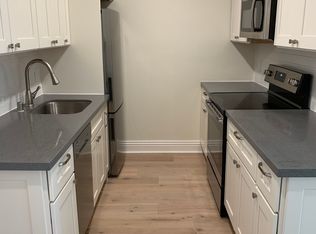 230 Wayne Ave, Oakland, CA 94606