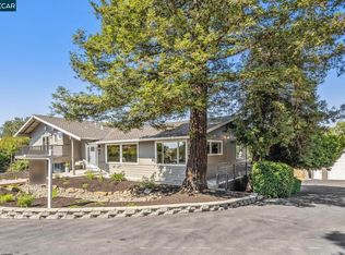 821 Ridge Dr, Concord, CA 94518