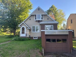 237 E Ridge St, Ironwood, MI 49938