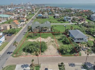 205 W Retama St, South Padre Island, TX 78597
