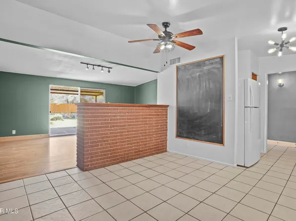 317 Warbler Ave, El Paso, TX 79922