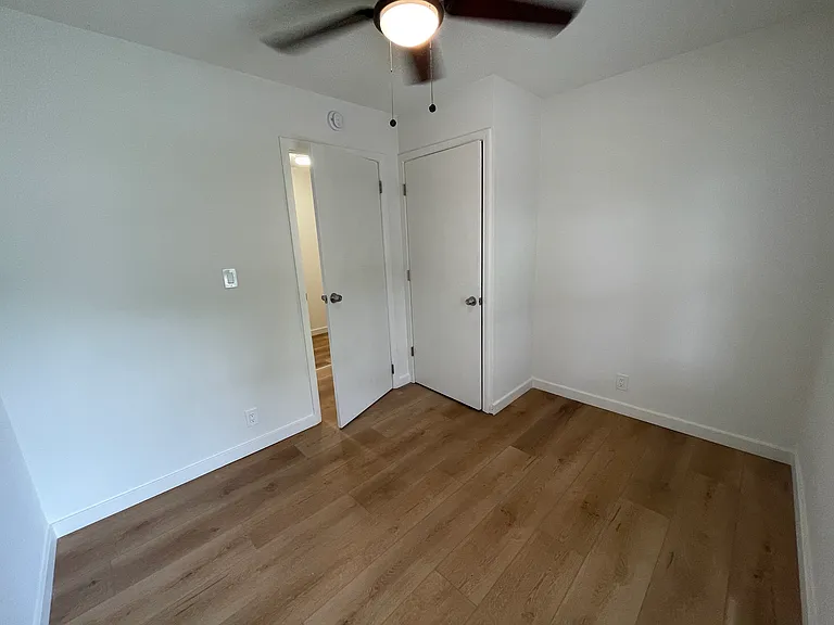 9306 Lewis Ave — Photo 12