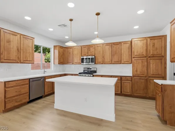 5311 Thistle Wind Dr, Las Vegas, NV 89135