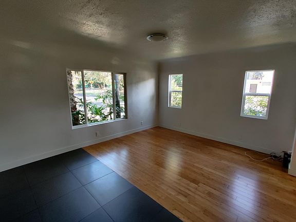 2nd image of 860 N Fuller Ave