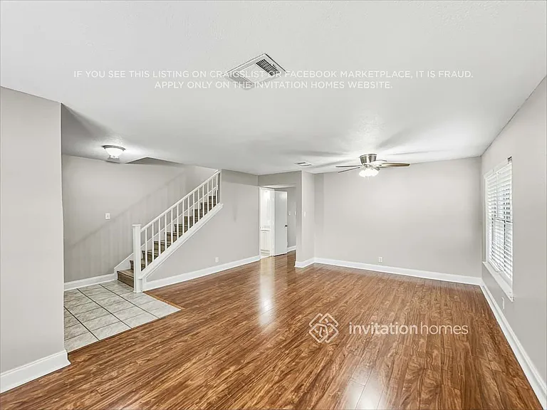 1405 Comfort St — Photo 6
