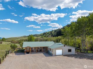 446 Rendezvous Road, Winthrop, WA 98862
