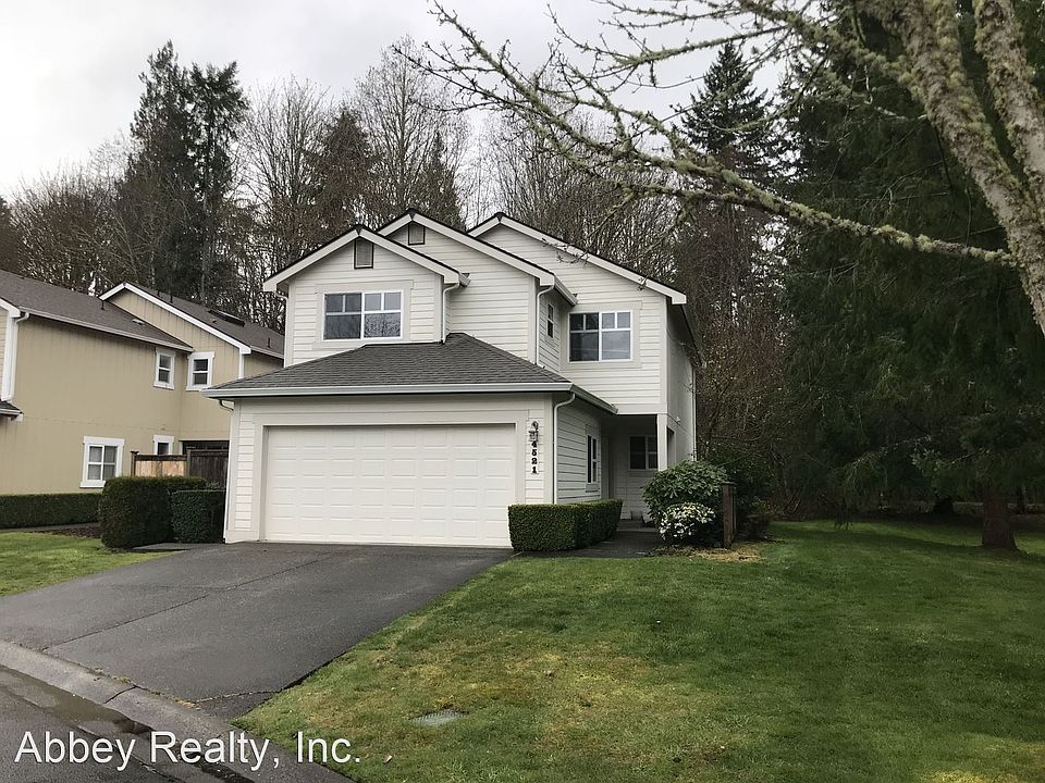 1st image of 4521 Remington Ln SE