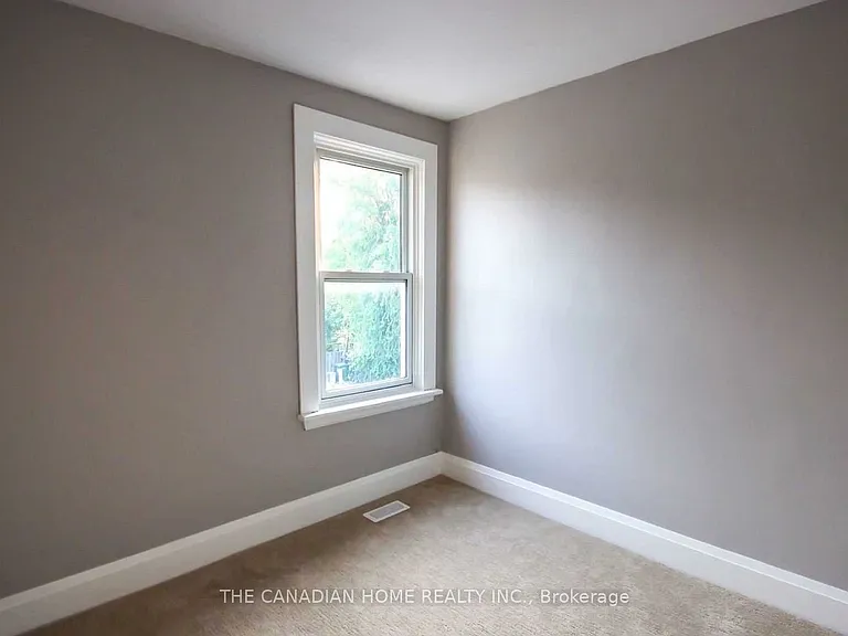 58 Burton St — Photo 17