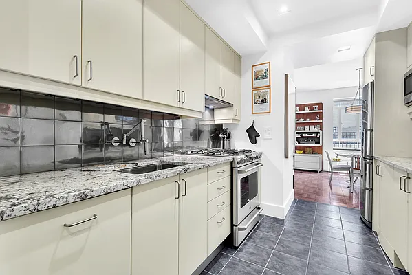 Sold by Douglas Elliman | media 4