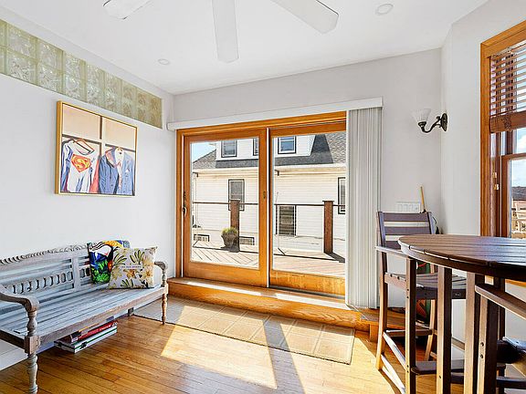 4th image of 172 Beach 126 St #2