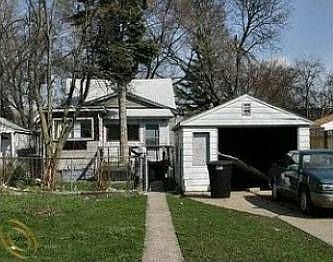 2nd image of 8220 Warwick St