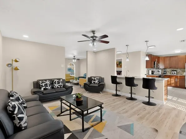 136 Yorkshire Dr #Id1492679p, Cedar Hill, TX 75104
