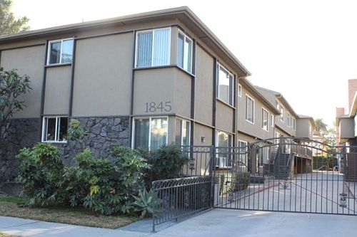 1st image of 1845 Garfield Pl APT 8