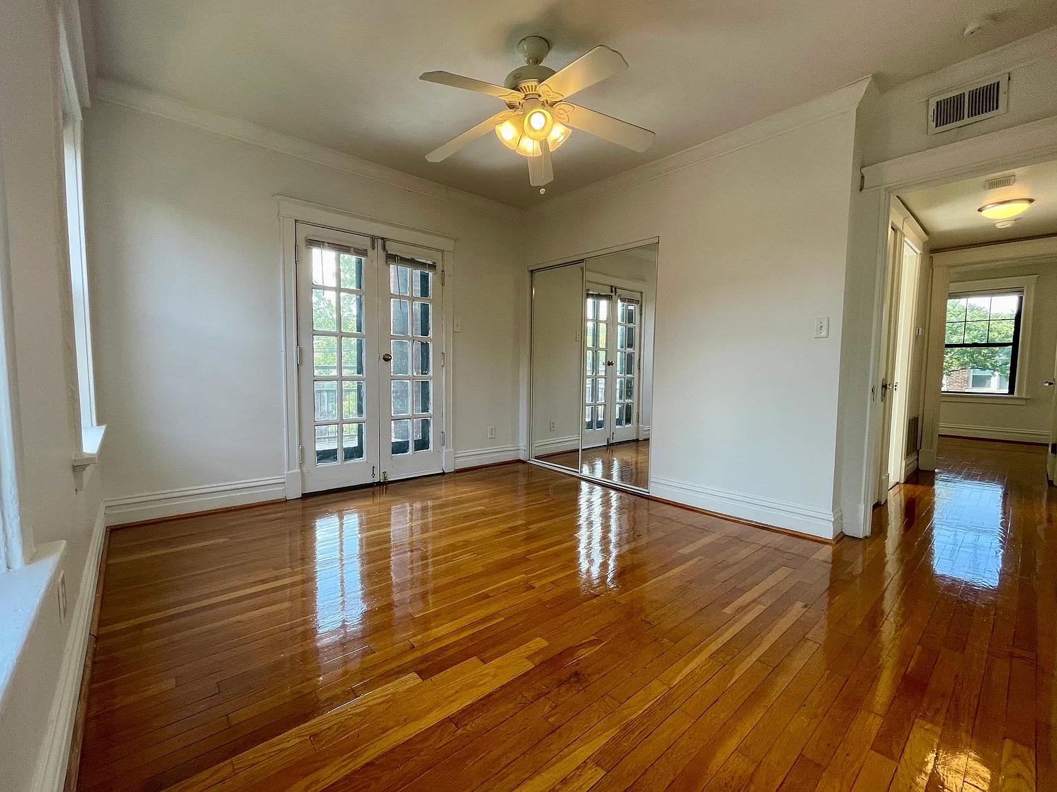 2 bed, $2,195 — Photo 3
