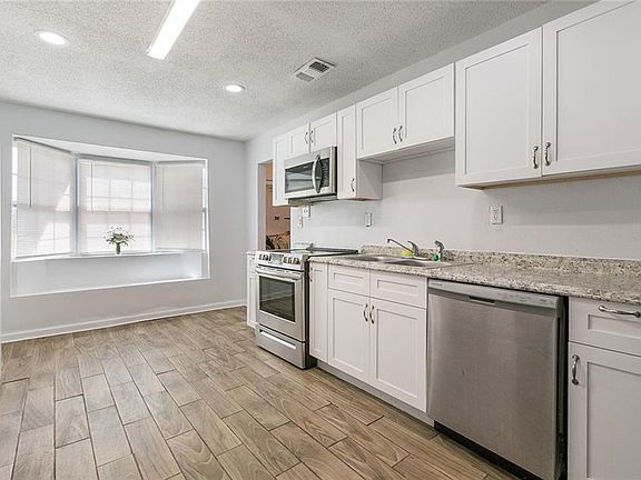 5th image of 7543 Forest Glen Rd