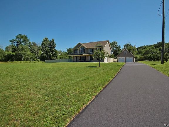 4th image of 1750 Goshen Tpke