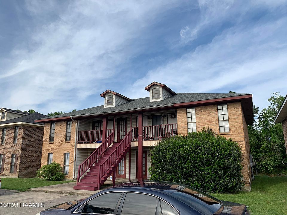 2nd image of 204 Cantal Dr