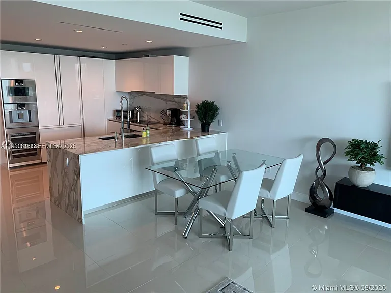 10203 Collins Ave #604 — Photo 4