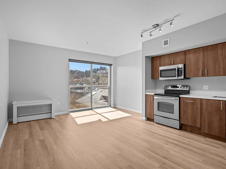 Uptown NW Collection — Photo 16