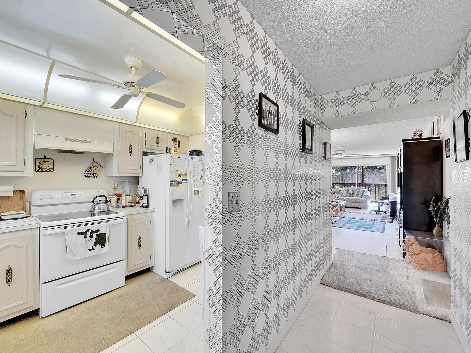 6100 NW 44th St APT 401-2