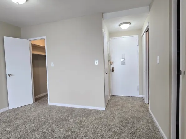 175-20 Wexford Terrace image 9 of 18