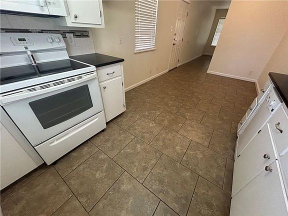 4th image of 6225 Aspenwood Dr