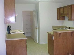5169 Victoria Dr, Milton, FL 32570