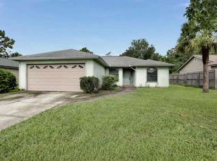 7762 Pikes Peak Dr, Jacksonville, FL 32244