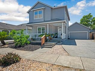 8609 Windsor Park Cir, Windsor, CA 95492