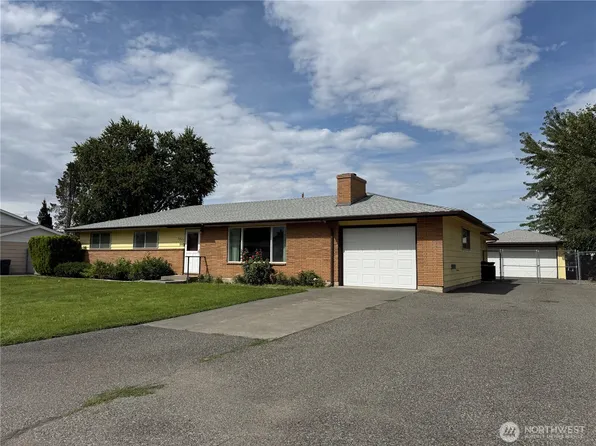 3903 W Nixon Street, Pasco, WA 99301
