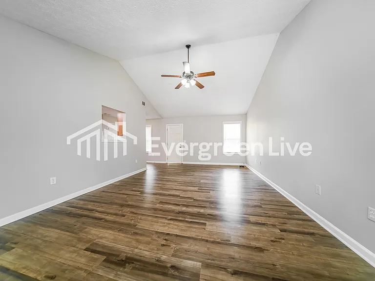395 Arthurs Ln — Photo 7