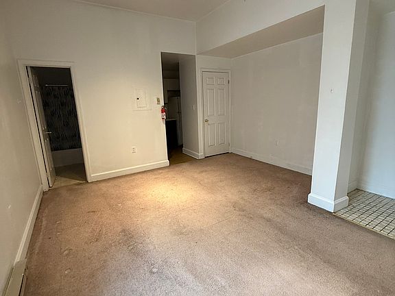 2nd image of 409 Race St #11329433