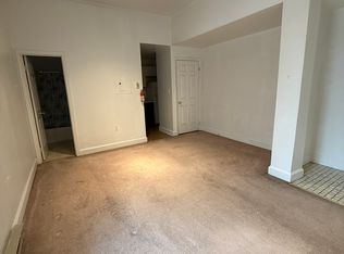 409 Race St #6, Martinsburg, WV 25401