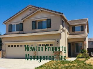 576 Juniper Ct, Chowchilla, CA 93610