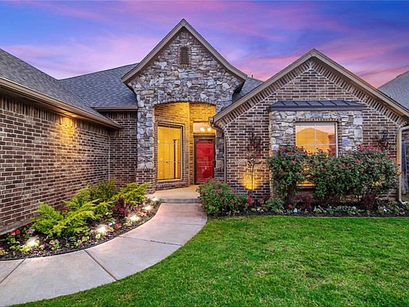 4th image of 705 Samantha Ln