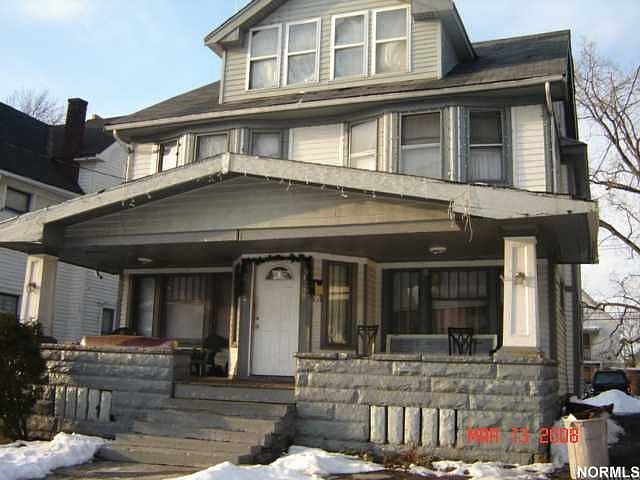 1st image of 11907 Saywell Ave