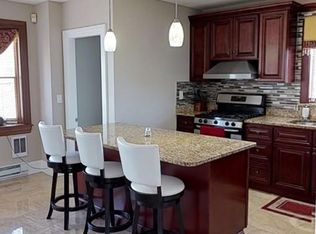 370 Ames St, Lawrence, MA 01841
