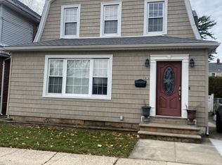 313 S 12th St FLOOR 1, New Hyde Park, NY 11040