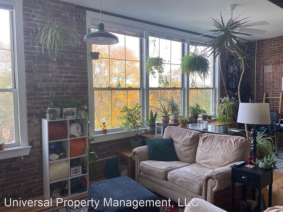 1st image of 90 Indigo Hill Rd APT 9