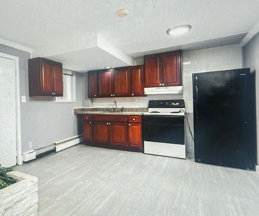 1st image of 4005 Foreston Rd #Basement
