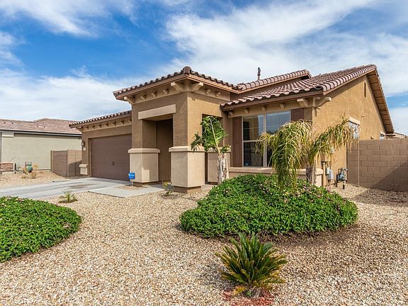 3rd image of 16065 W Yavapai St